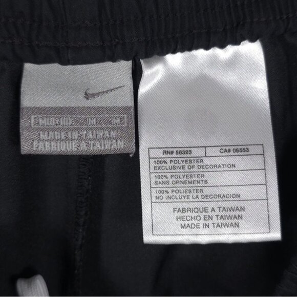 Vintage Nike Windbreaker Track Pants Women’s Drawstring‎ Slit Hem Y2K MEDIUM - Picture 3 of 11